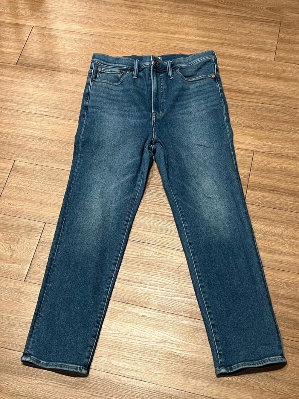 Madewell Women’s Slim Straight Jeans - Dark Blue Wash